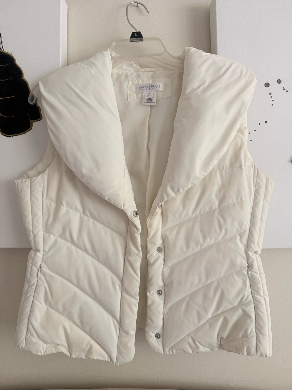 White House Black Market Cream Quilted Puffer Vest
